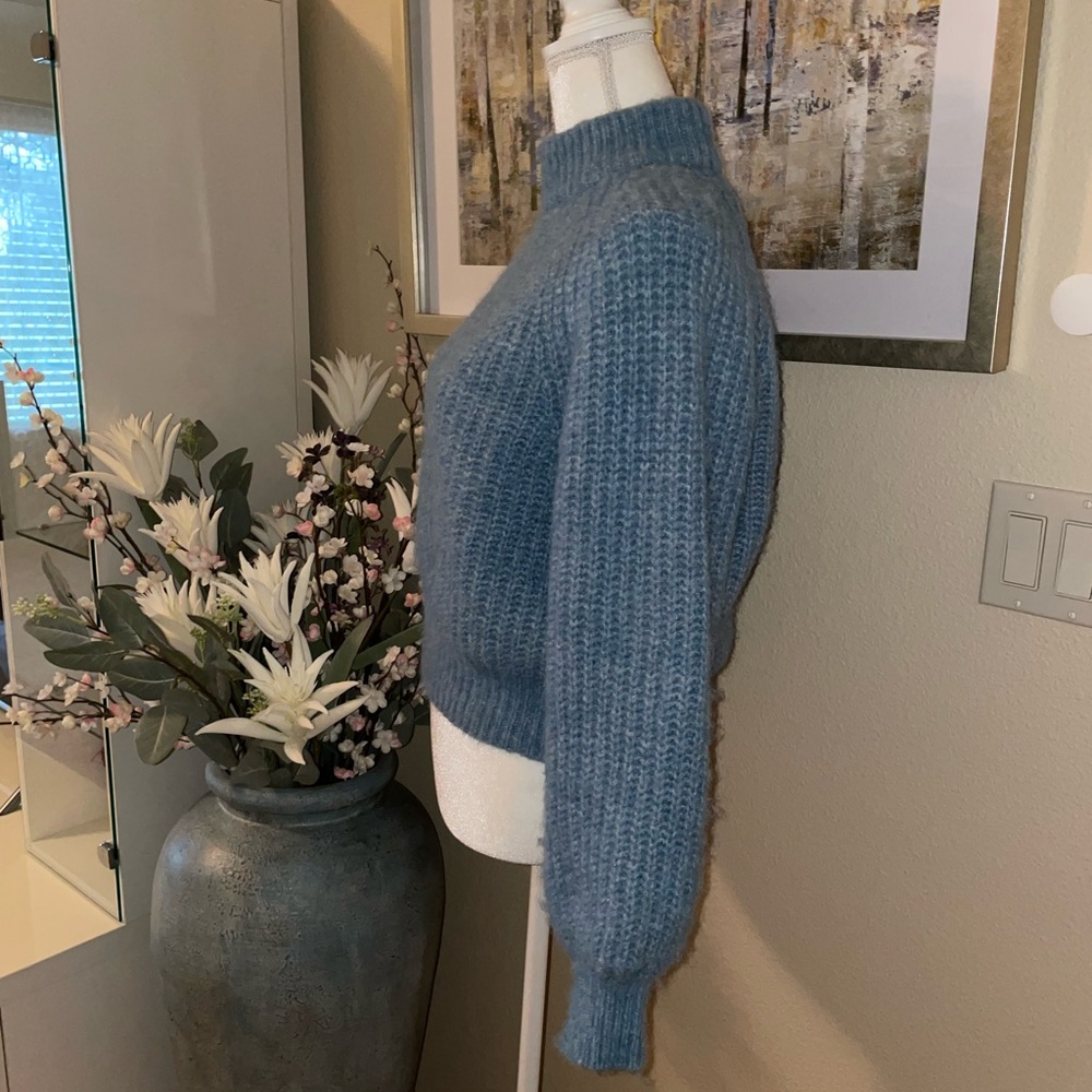 Universal Threads Warm Sweater - image 5